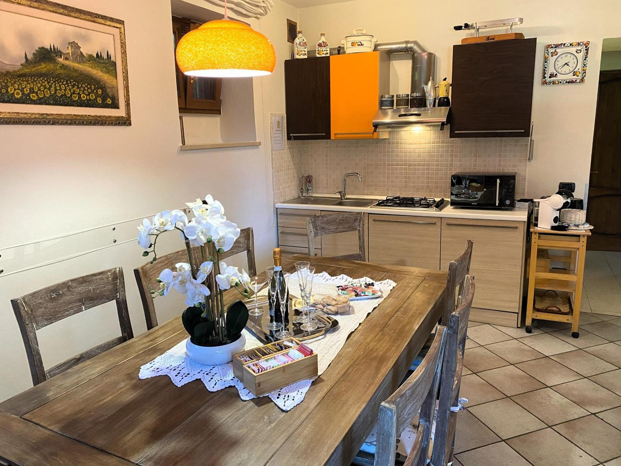 Appartamento Chiara House Barga Esterno foto