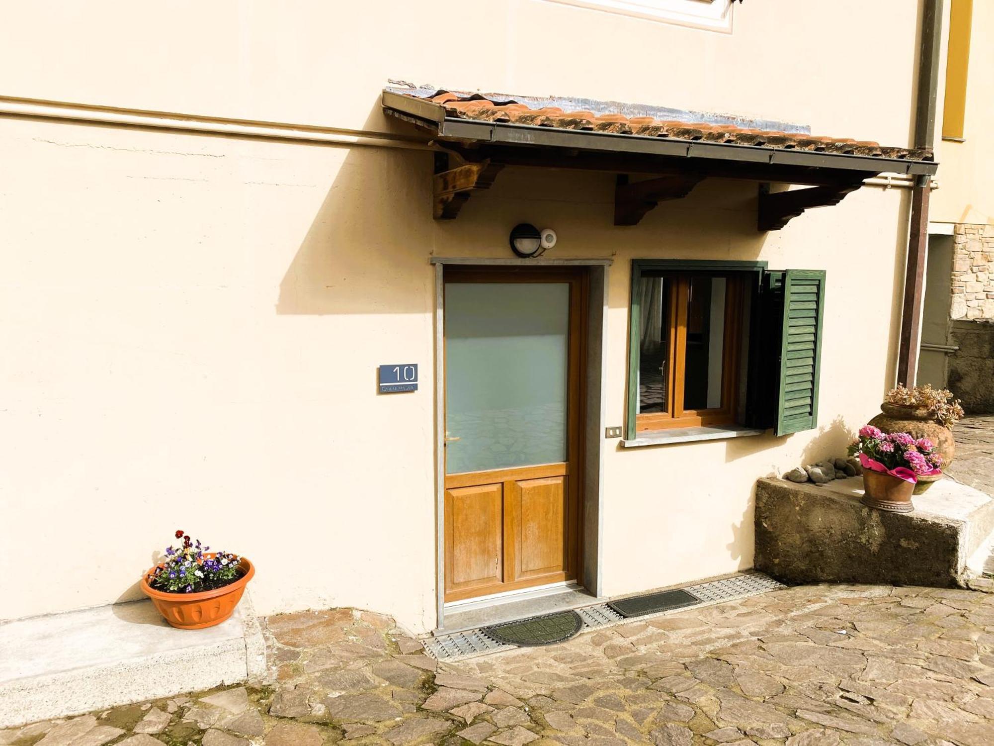 Appartamento Chiara House Barga Esterno foto
