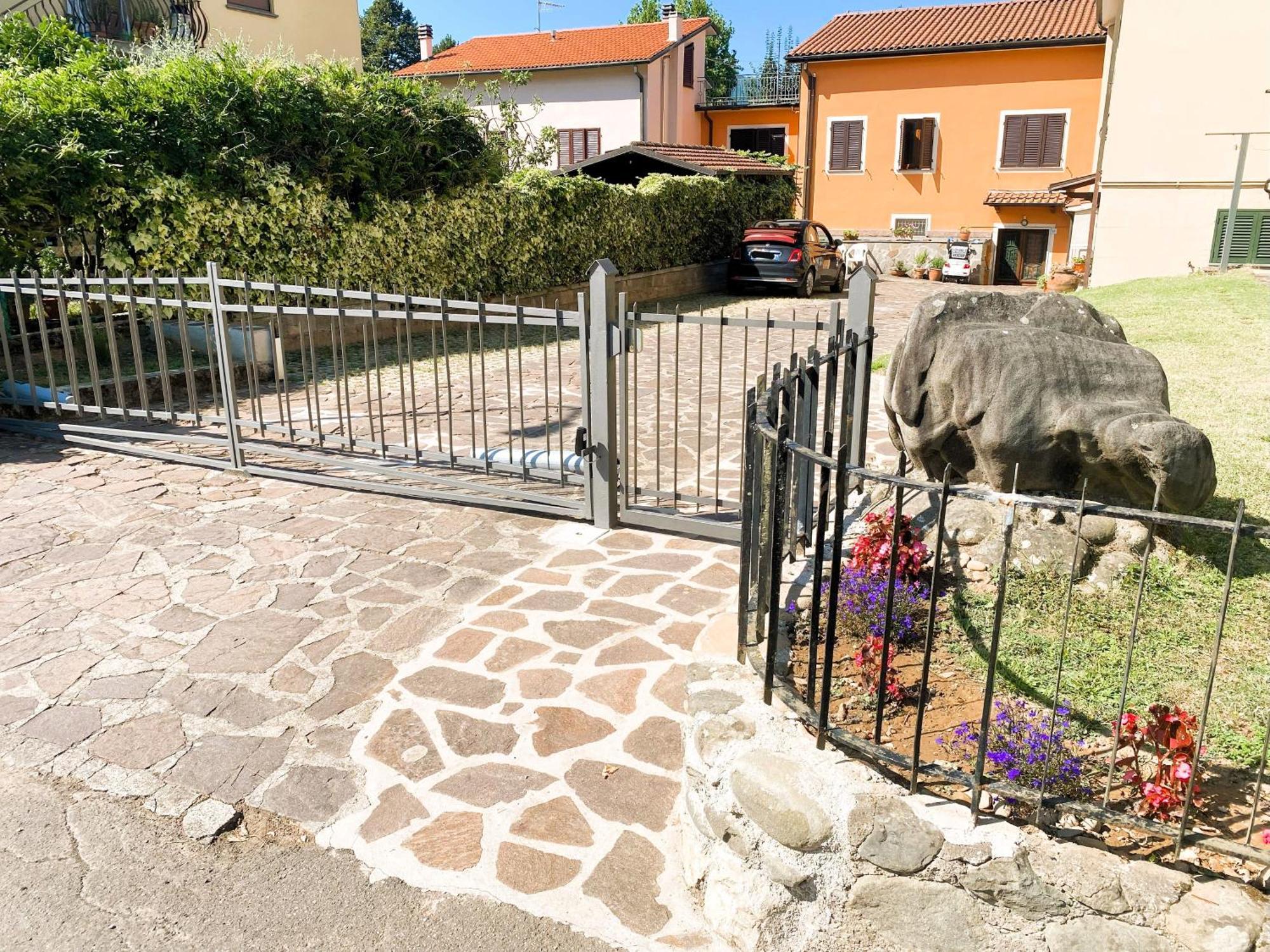 Appartamento Chiara House Barga Esterno foto